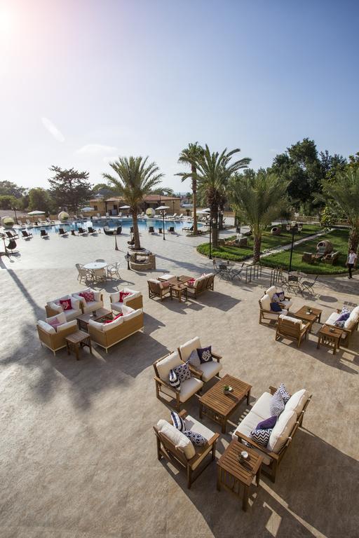 Le Chateau Lambousa 4* Lapta